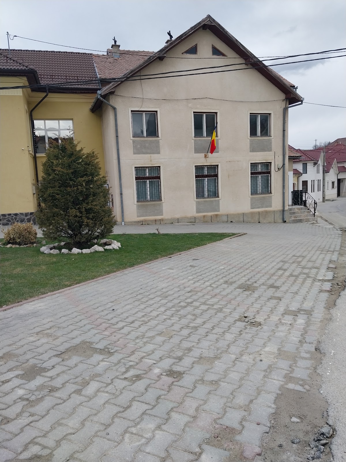 Primăria Poiana Sibiului - foto 3