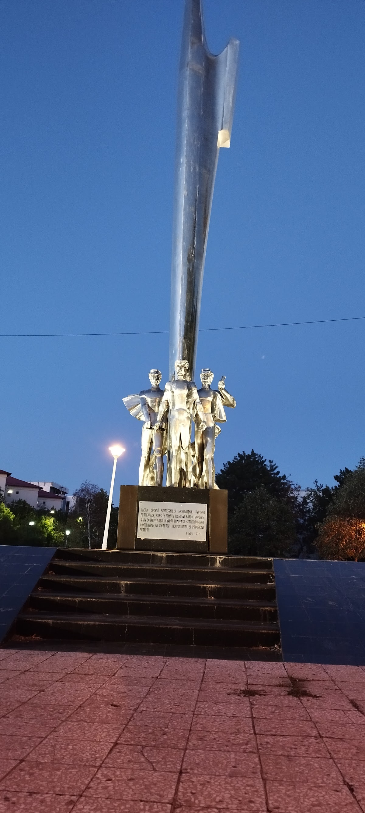 Promenada Crișan - foto 5