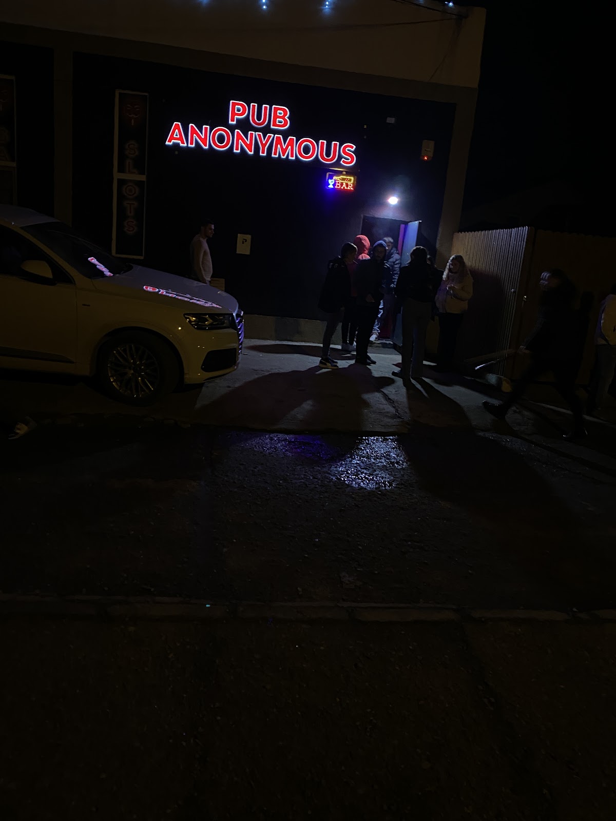 Pub Anonymous Bârlad - foto 5