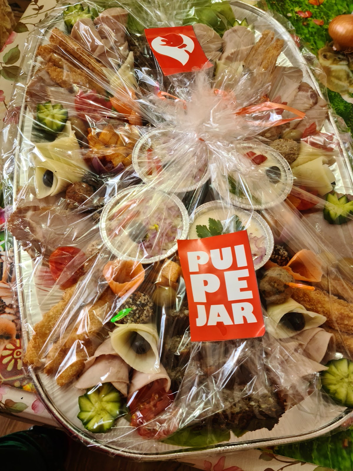 Pui Pe Jar - foto 2