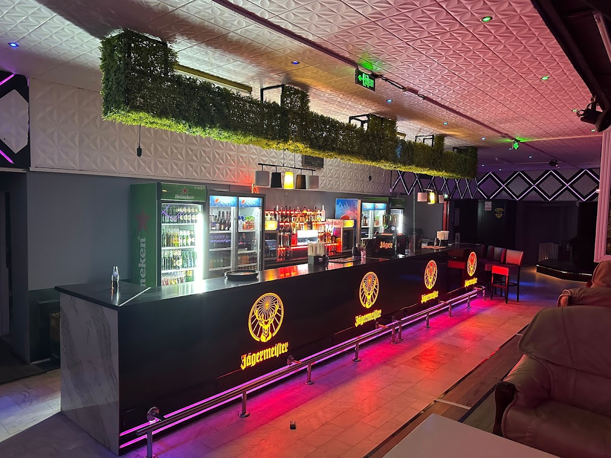 PULSE Coffee Club & Food