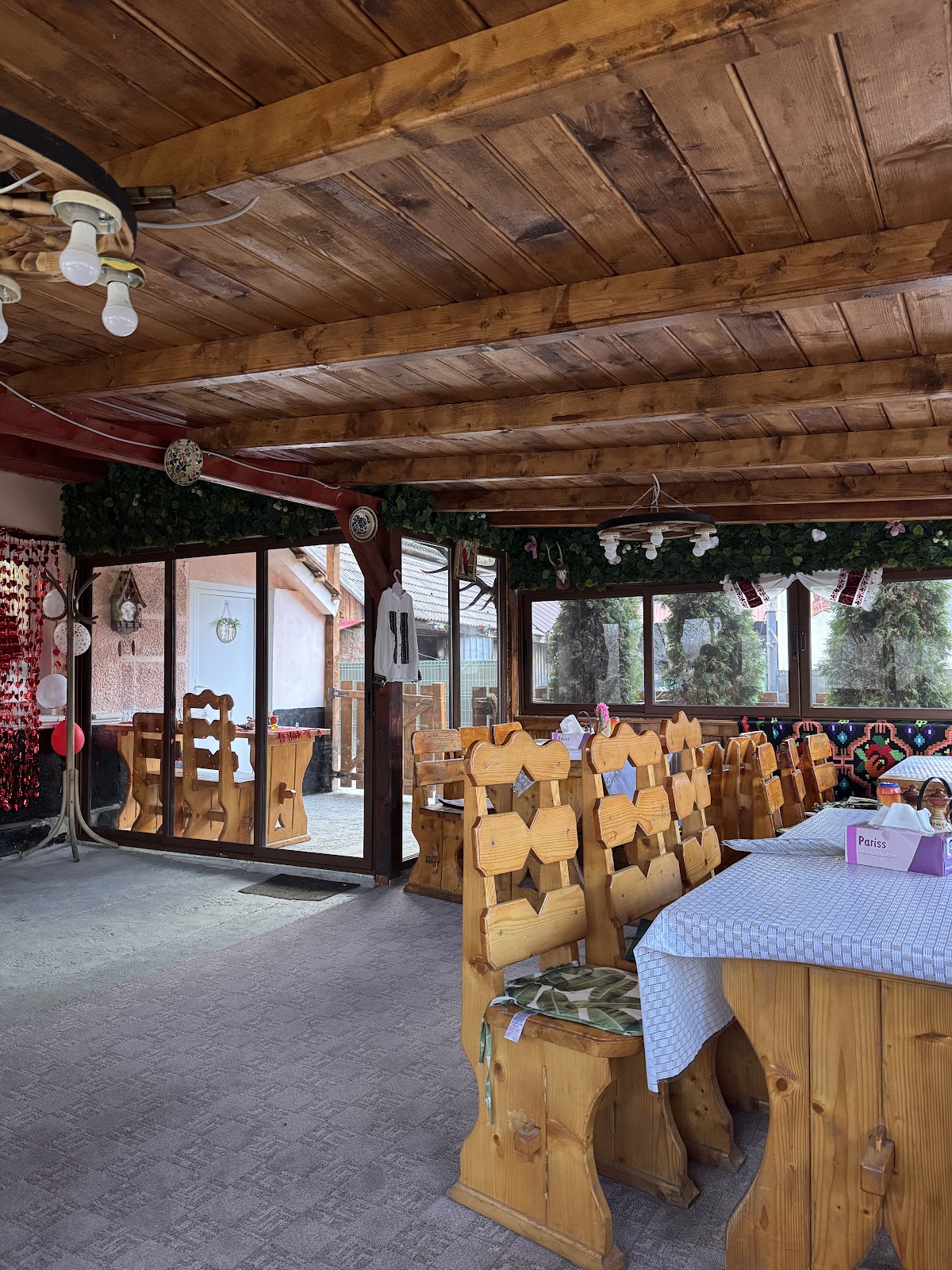 Punctul gastronomic local sus în deal