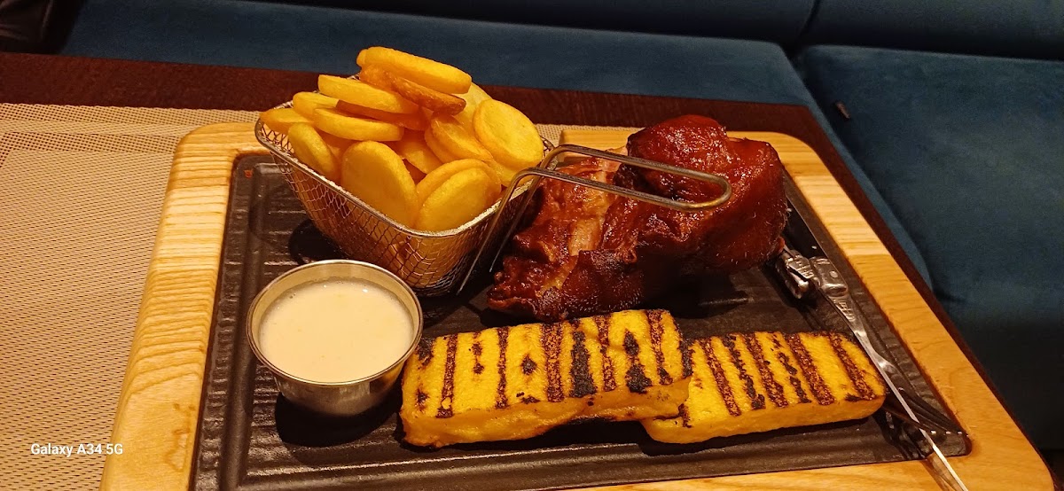 Queen Pub&Restaurant - foto 3