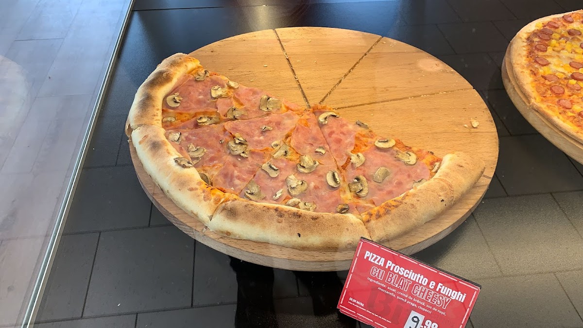 Quick Bites Tarnaveni - foto 2