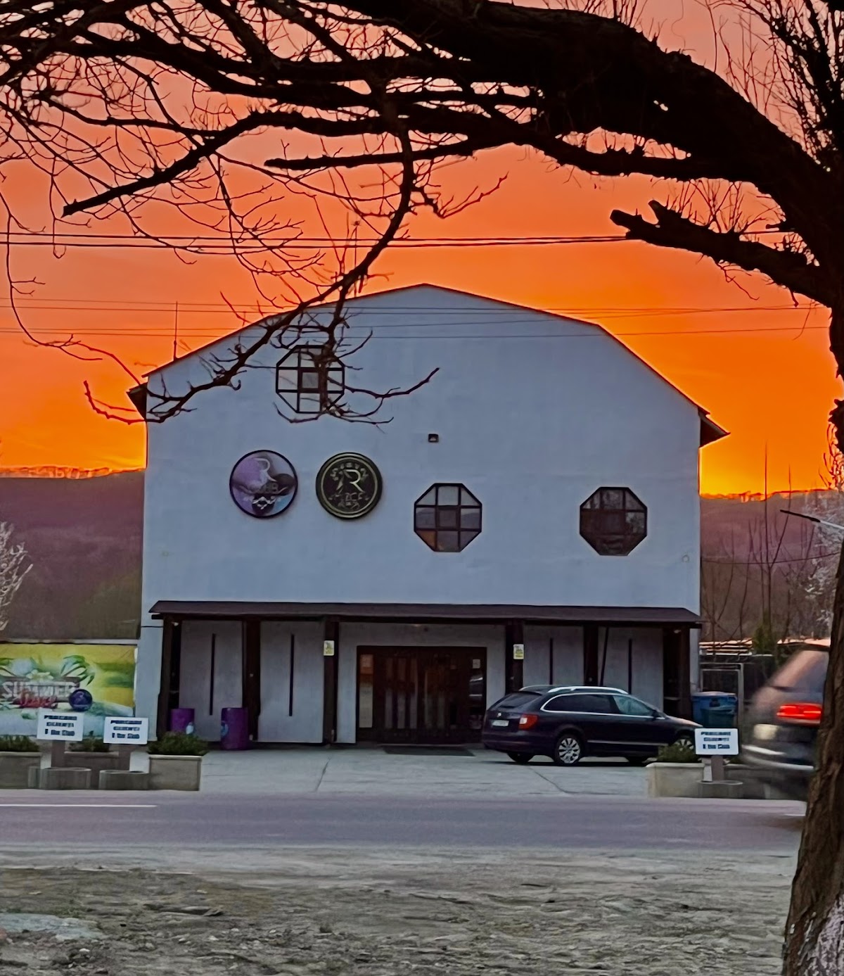 R The Club - foto 2