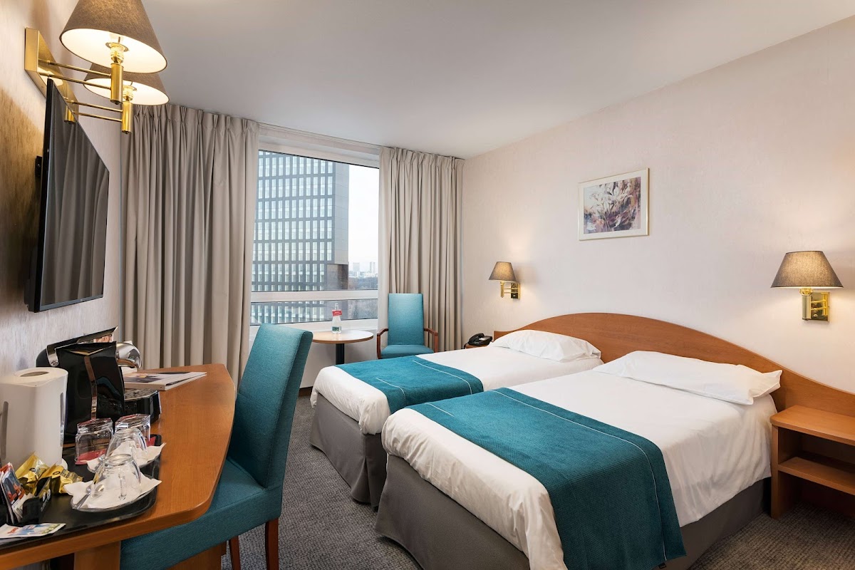 Ramada Parc