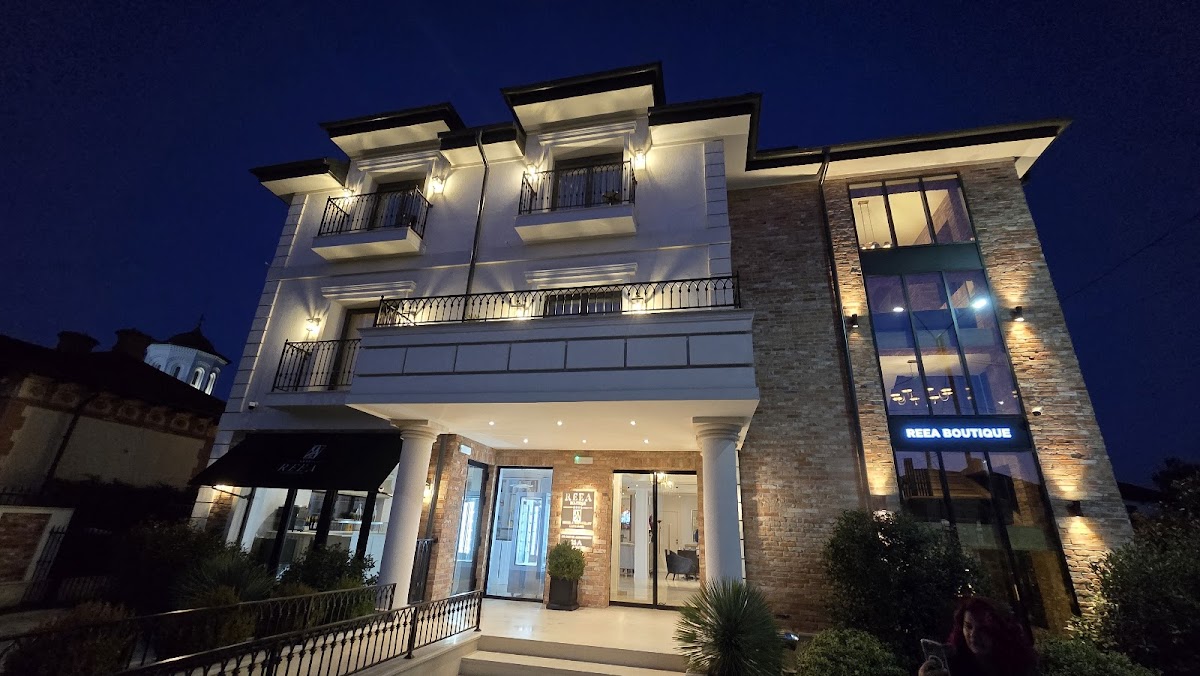 Reea Boutique Hotel