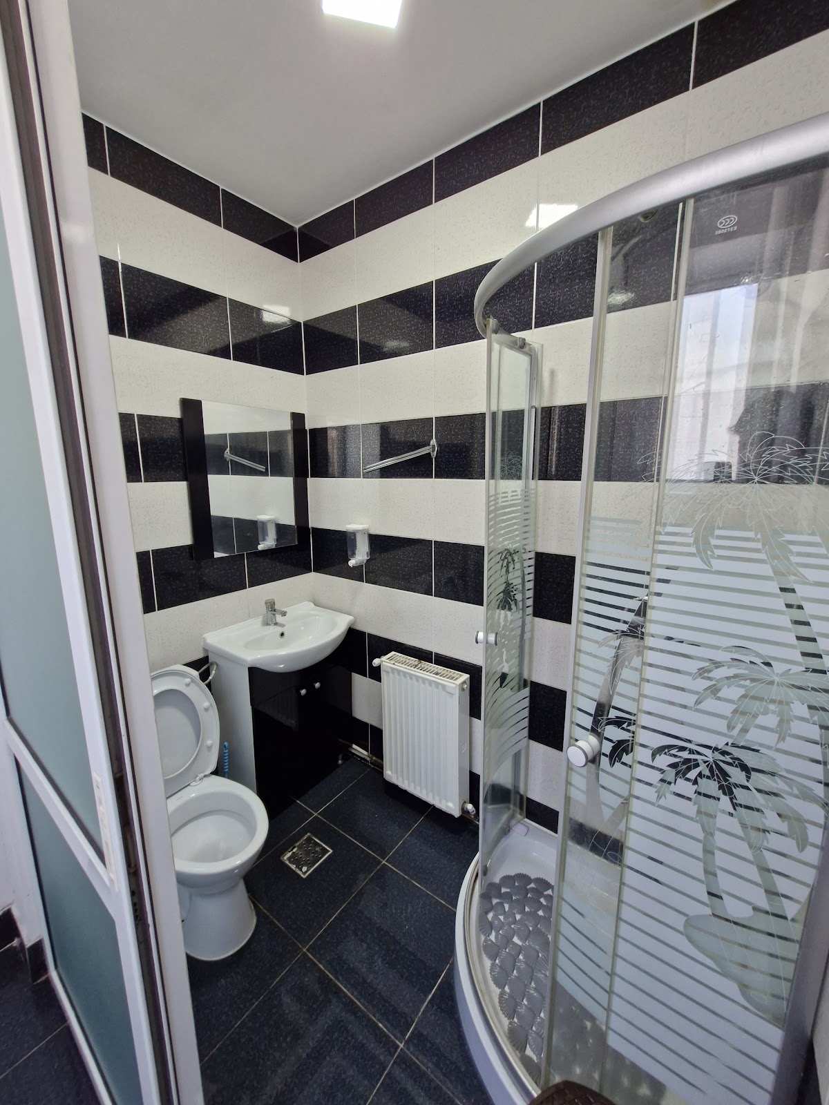 KÖZPONTI HOTEL RENDSZER
