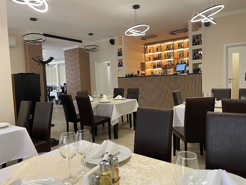 Restaurant Arka, Baloteşti