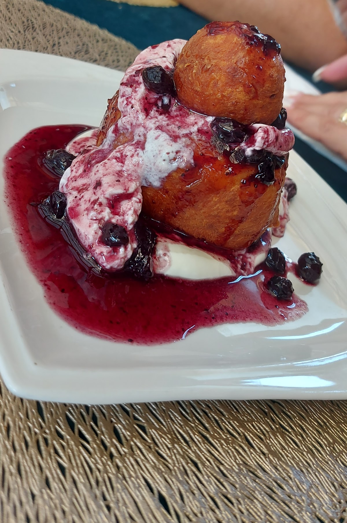 Restaurant Bistro Casa cu tei - foto 2