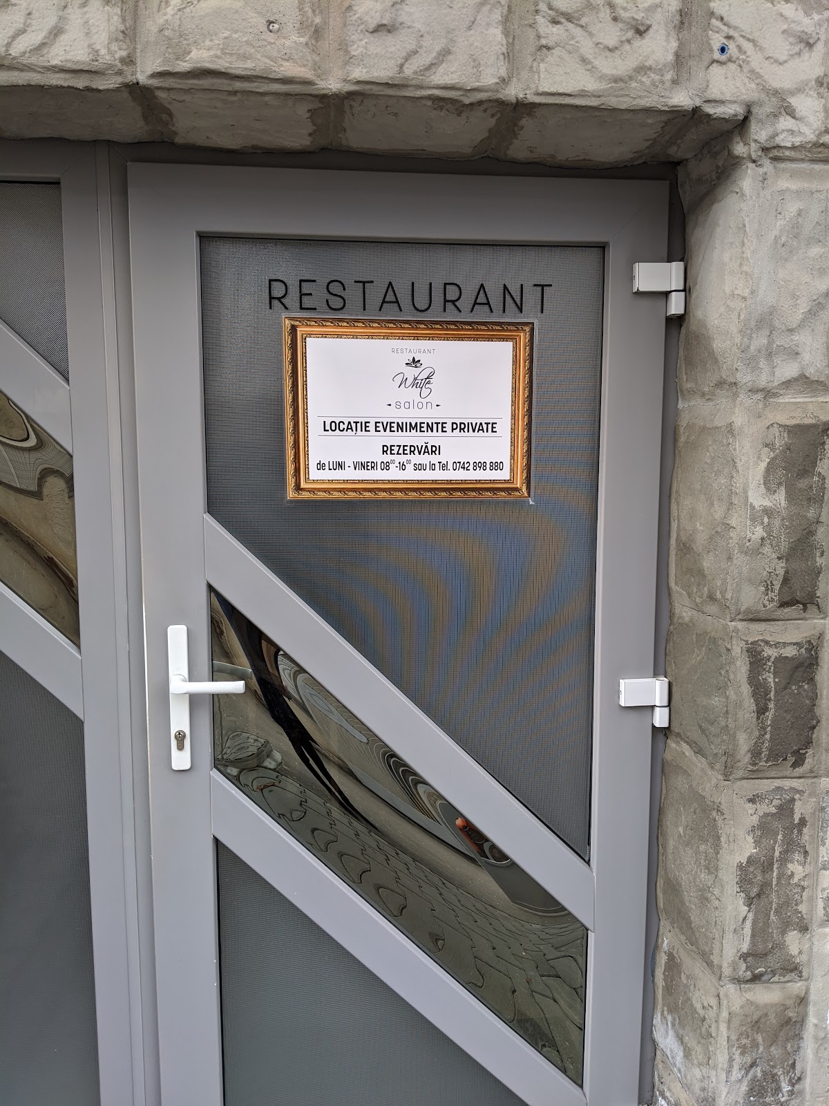 Restaurant Black & White - foto 3