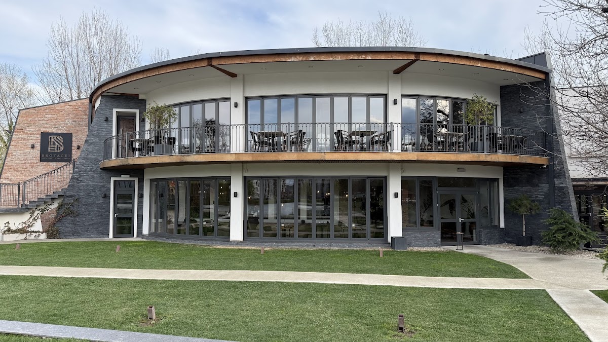 RESTAURANT BROTĂCEI - foto 4