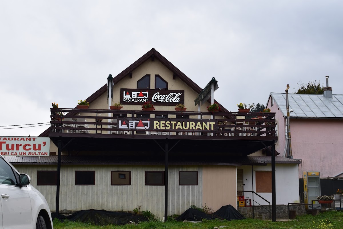 Casa Ancutei 餐厅 Busteni - foto 1