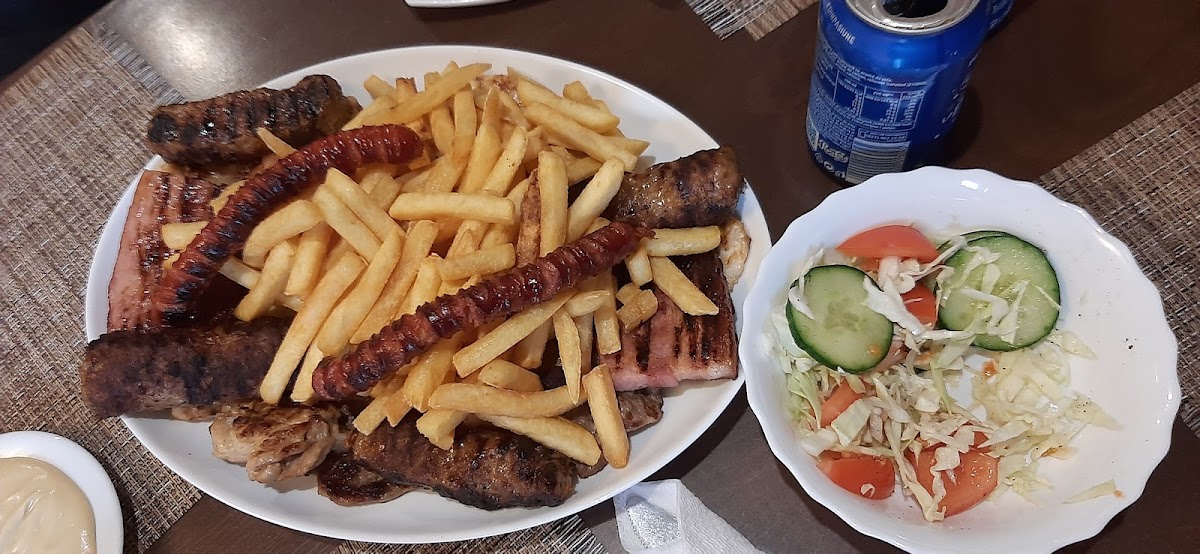 Restaurant Casa Verde Pecica - foto 2