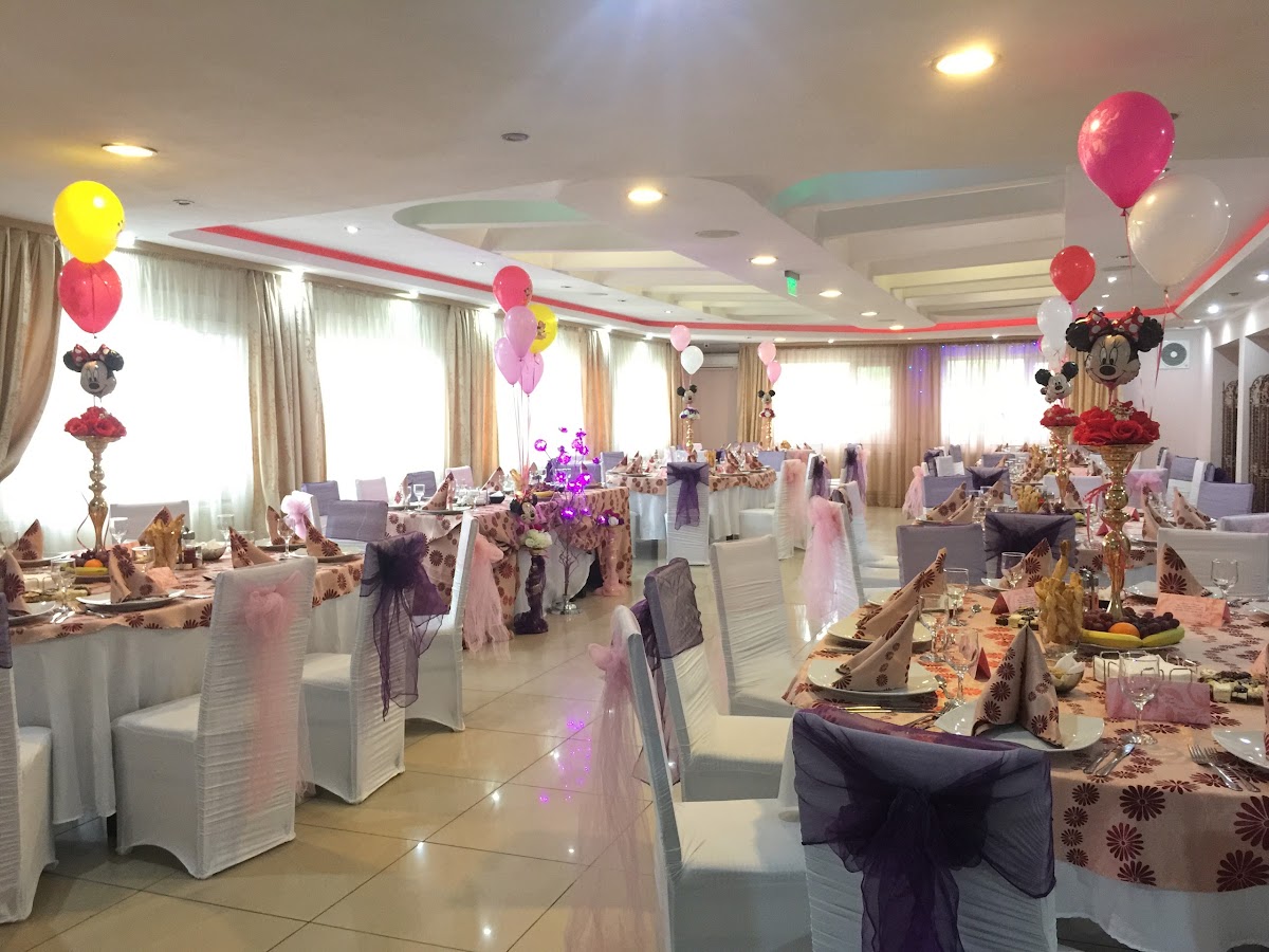 Restaurant & Cazare Ocaua lui Cuza - foto 4