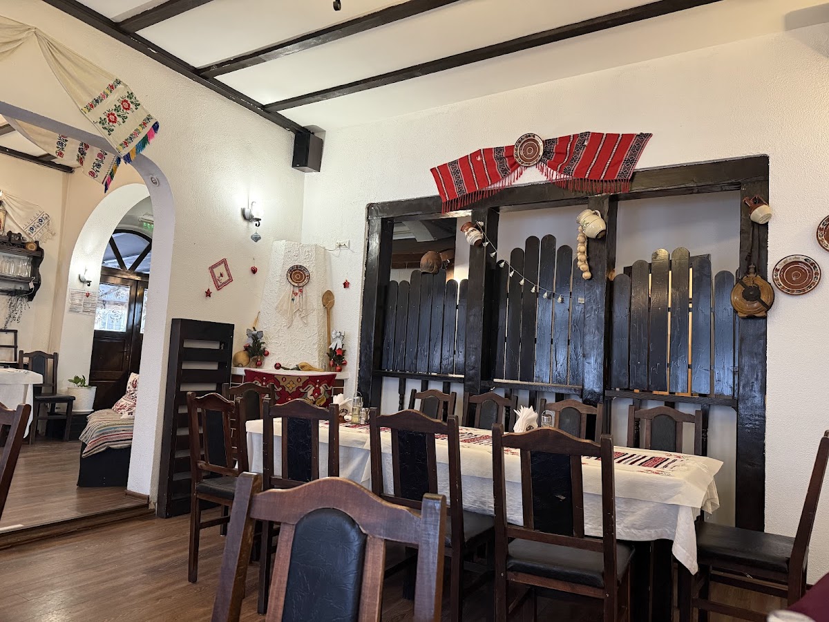 Restaurant Cocoșul de Aur Deva - foto 3