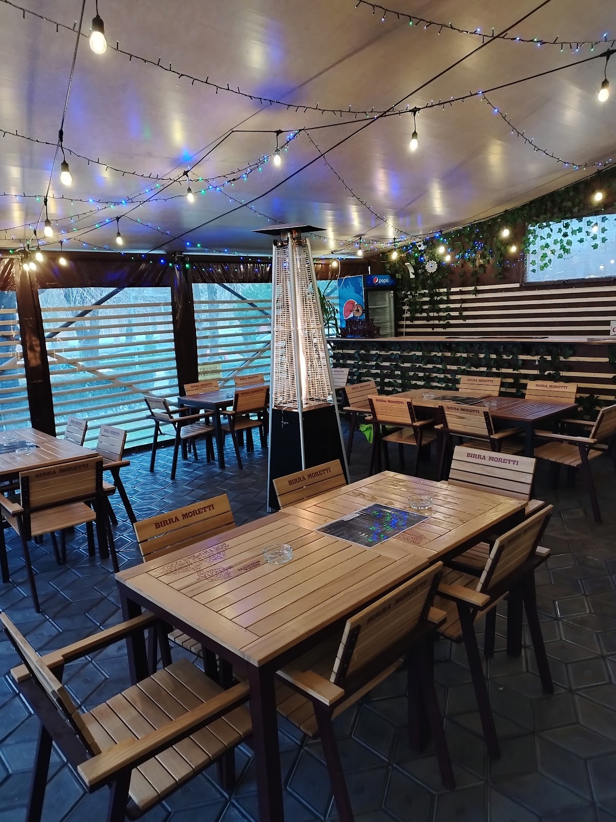 Restaurant Dealu Mare - foto 1