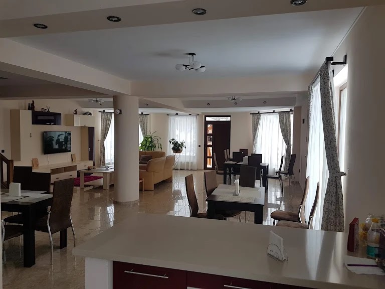 多尔卡餐厅 - 格拉纳达宾馆 - foto 1