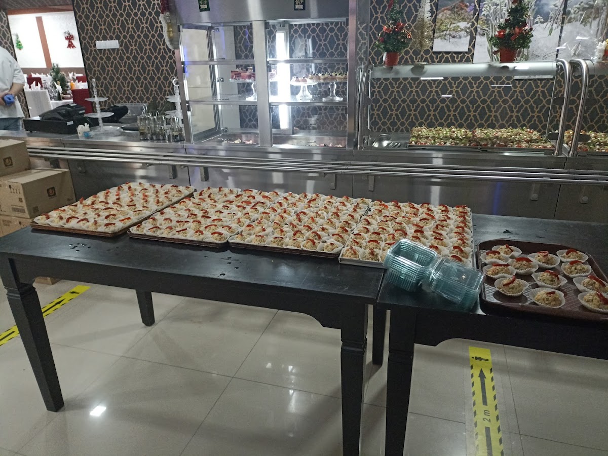 Restaurant Floarea de Colț - foto 4