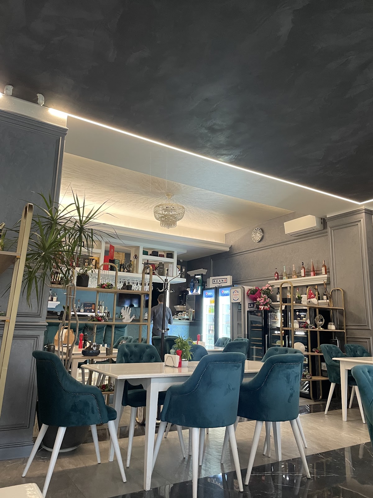 Restaurante Grey