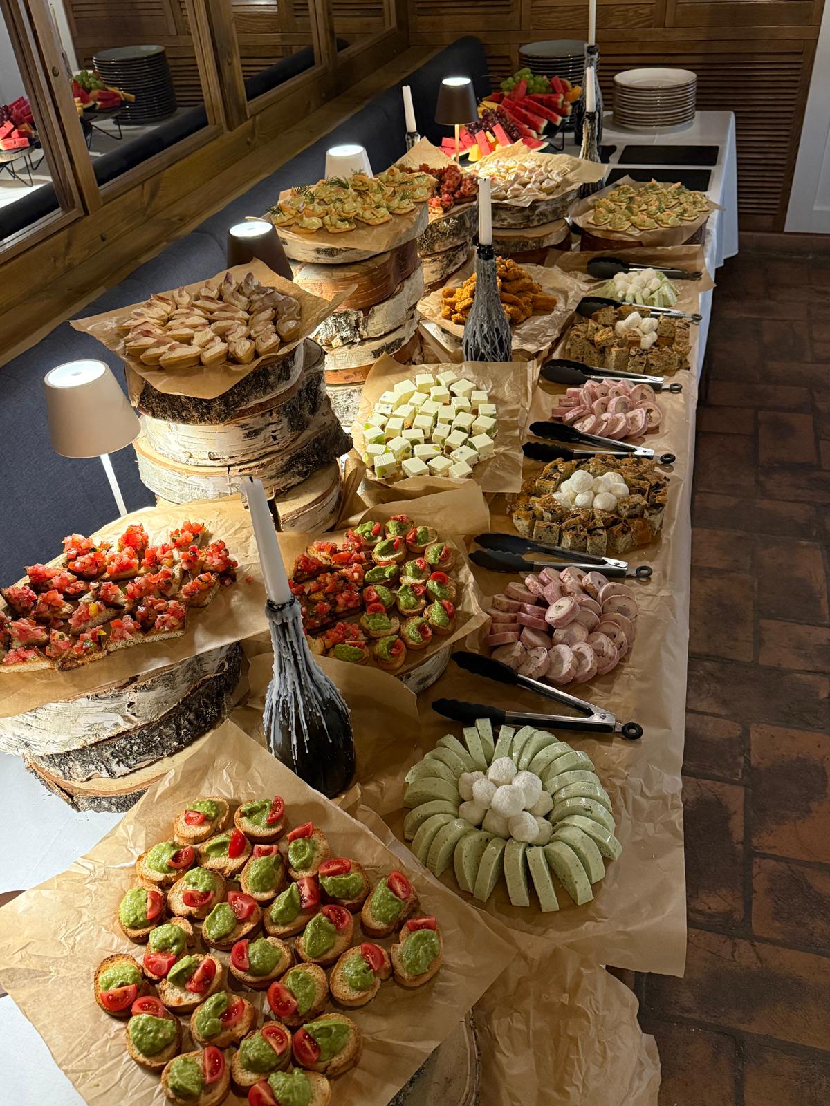 RESTAURANT KABAN VATRA DORNEI (Closed Circuit) - foto 2