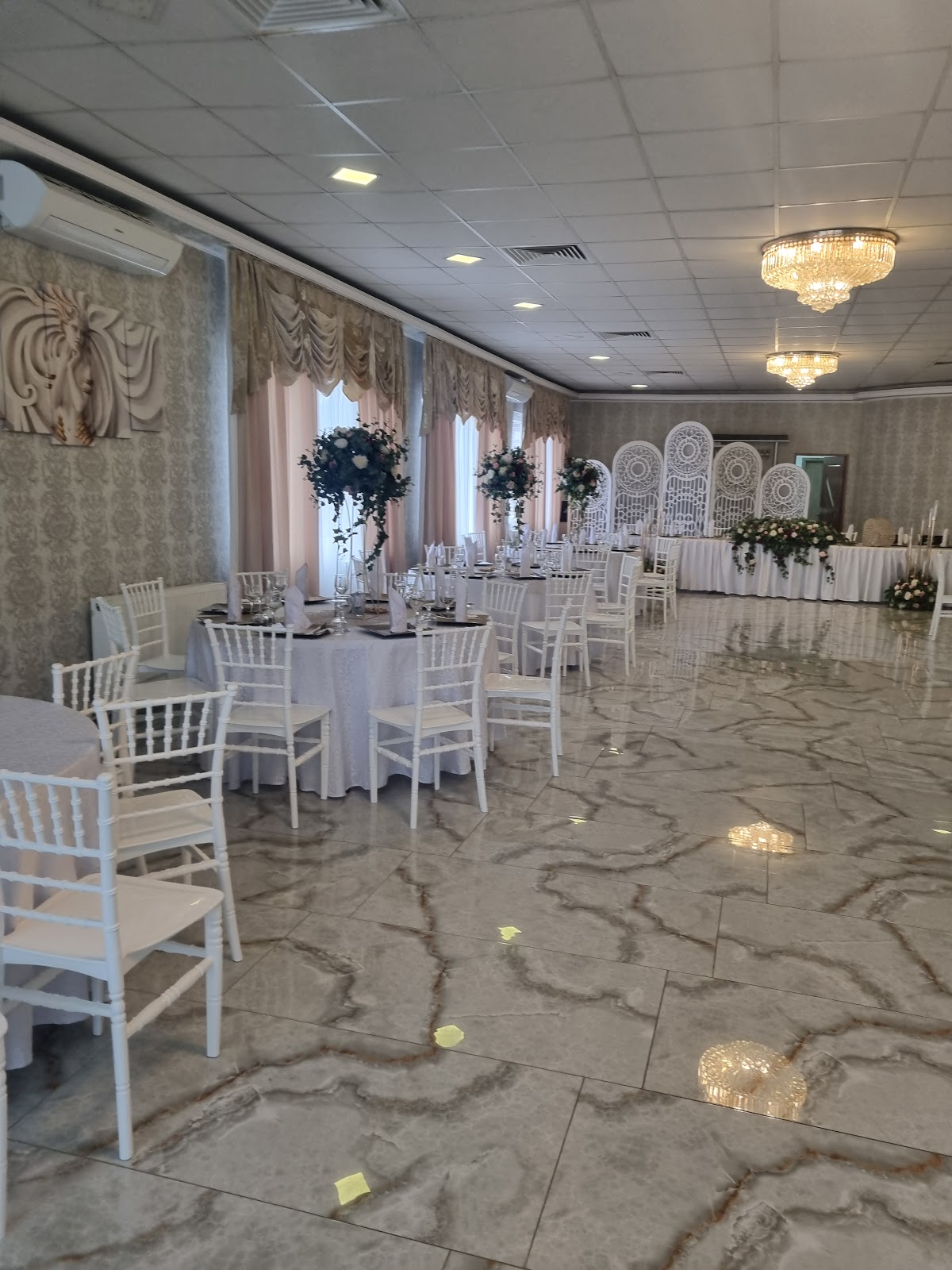 Restaurant ,,LA BORDEENCE"Motru - foto 3