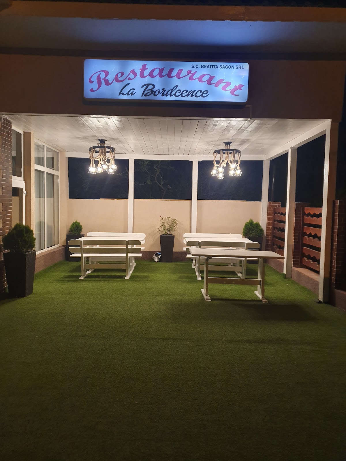 Restaurant ,,LA BORDEENCE"Motru - foto 5