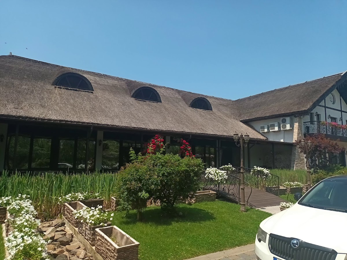 "La Casa Cu Stuf" Étterem Brăila - foto 4