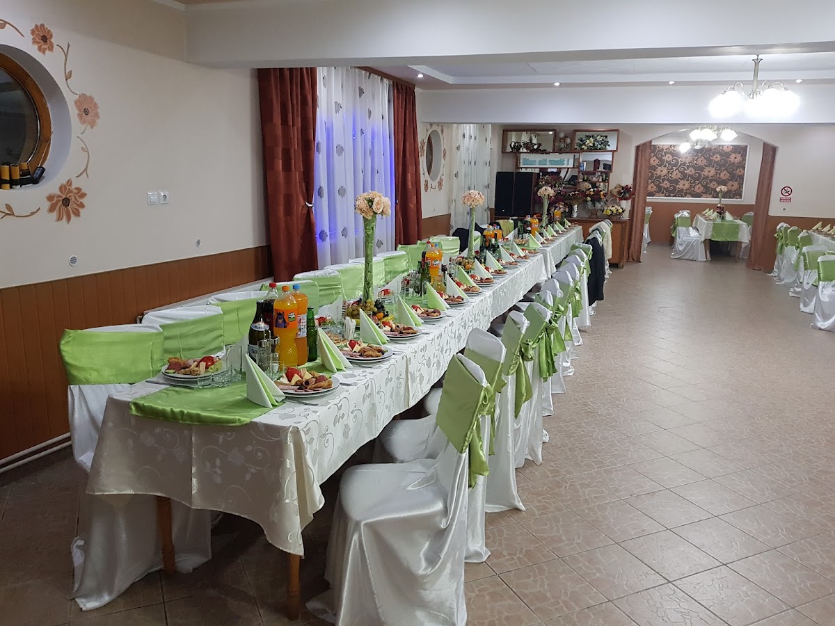 RESTAURANT LA CRETU, Răşinari
