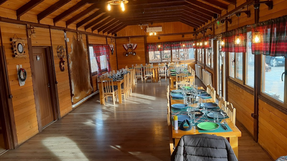 Ristorante "La Izvor", Moinesti - foto 4