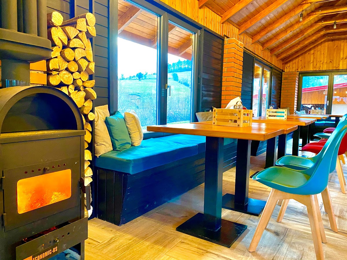 Restaurant La Moara - foto 1