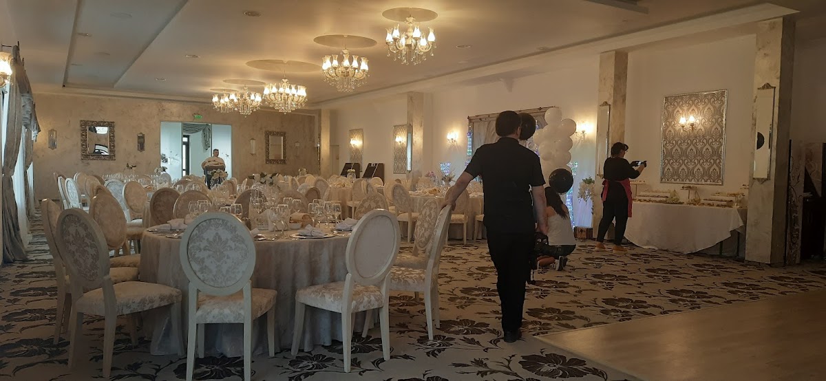 Restaurant La Sotir Jr. Catering, Chiajna