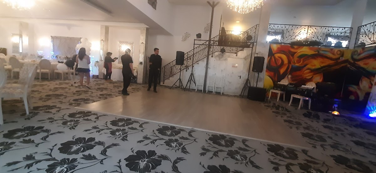 Restaurant La Sotir Jr. Catering - foto 3