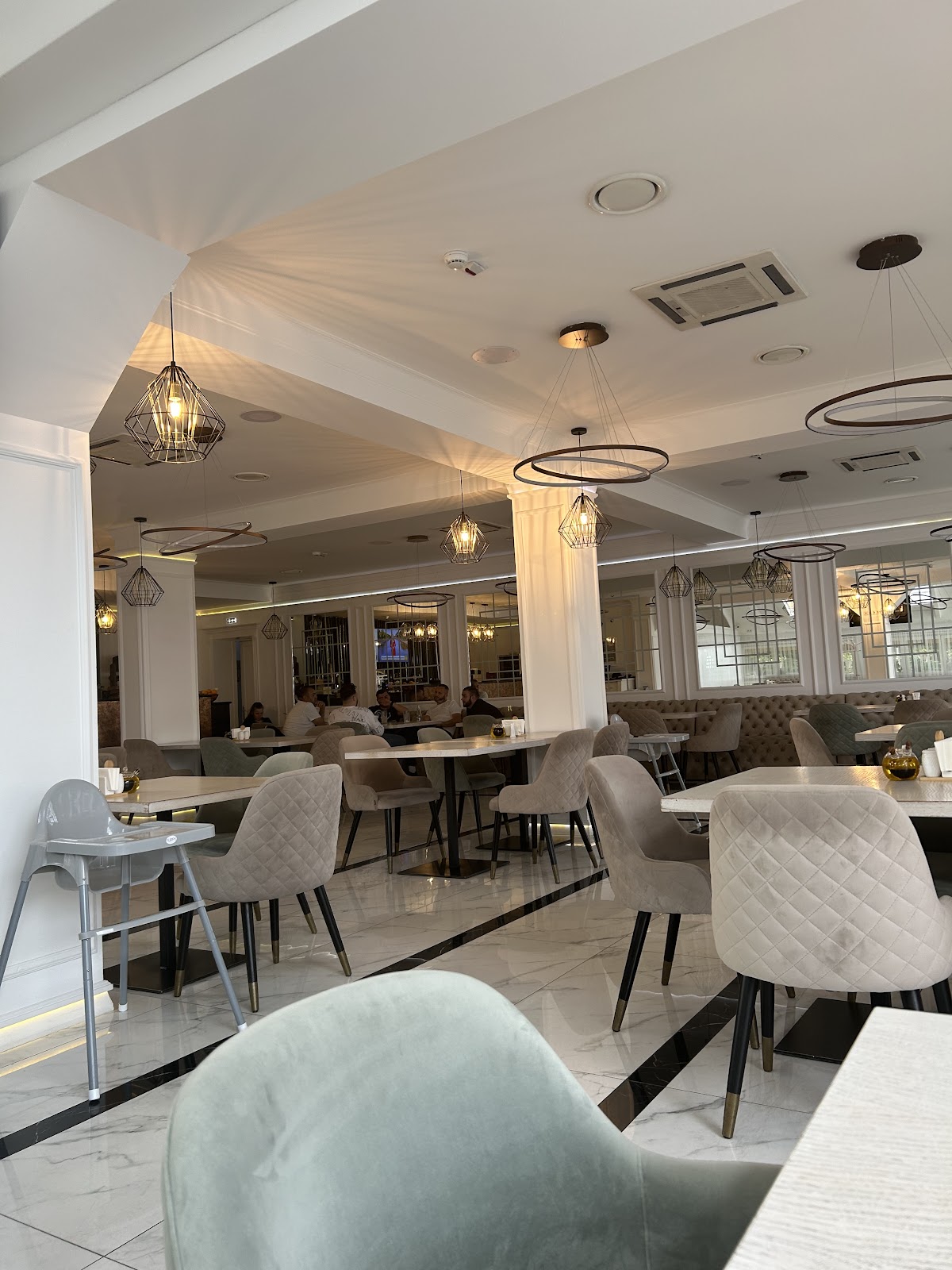 Lescaci Oil Étterem - foto 1