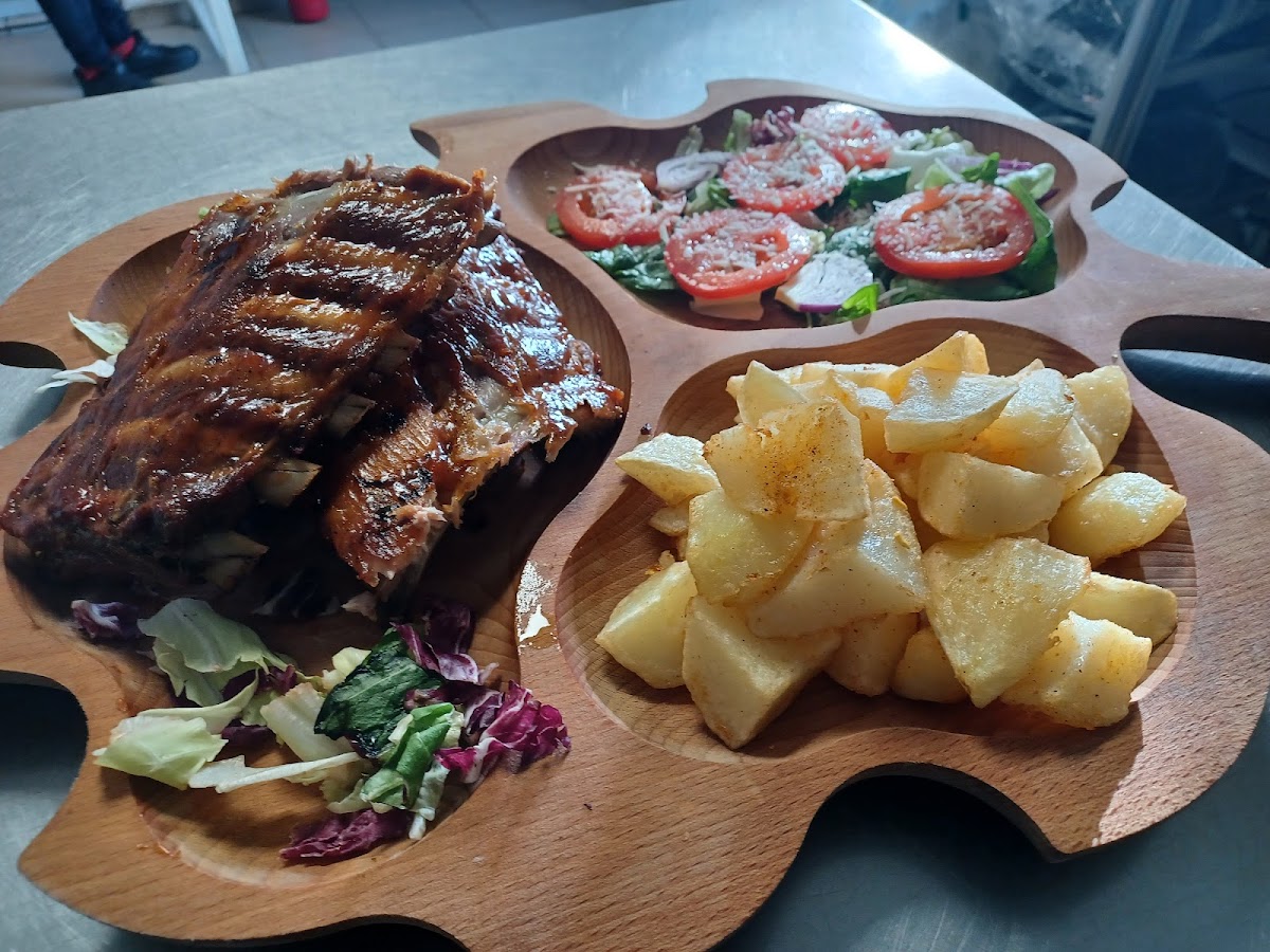 Restaurant Madan, Vinga