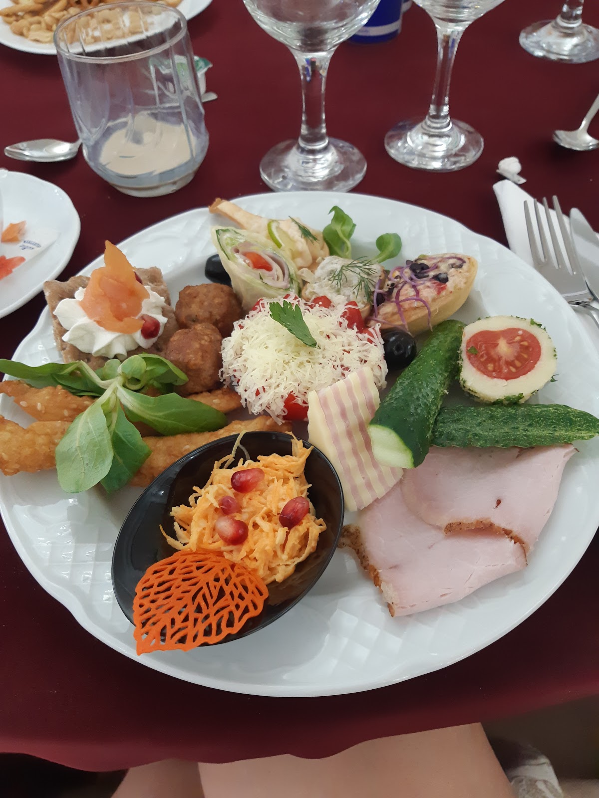 Restaurant "Mecaind Ulmeni" - foto 2