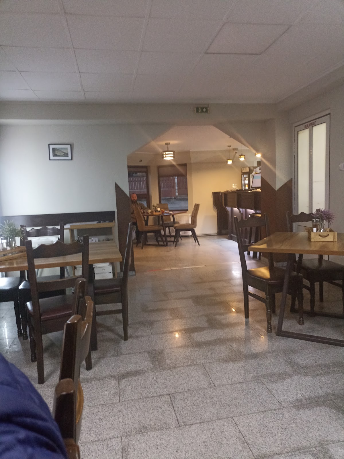 Restaurant&Pensiune Casablanca Reghin - foto 5