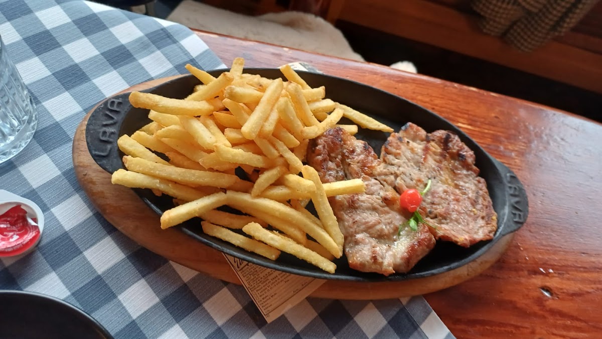Restaurant Pension Lyra | traditionelle Küche, BBQ-Gerichte, Lieferung Mureș, Restaurant Mureș - foto 3