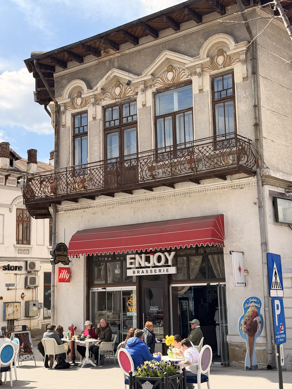 Restaurant Piatra Craiului - foto 2