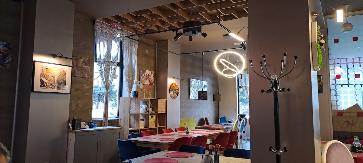 Piatra Craiului Étterem - foto 5