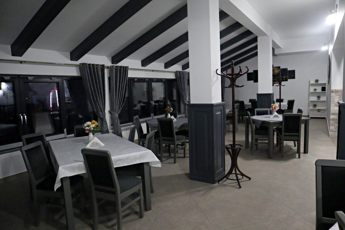 Restaurant & Pizzerie Select - foto 1