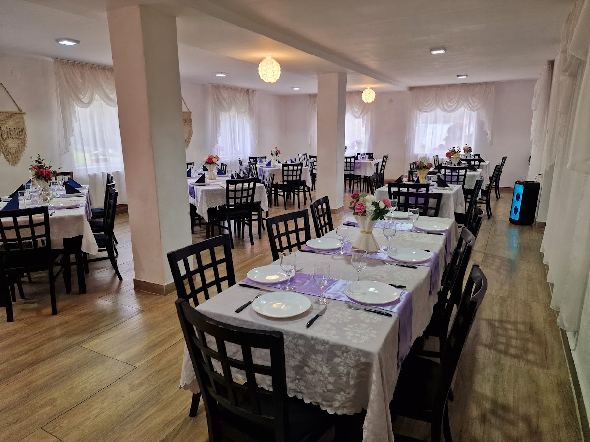 Rustic Home Târnăveni Étterem - foto 1