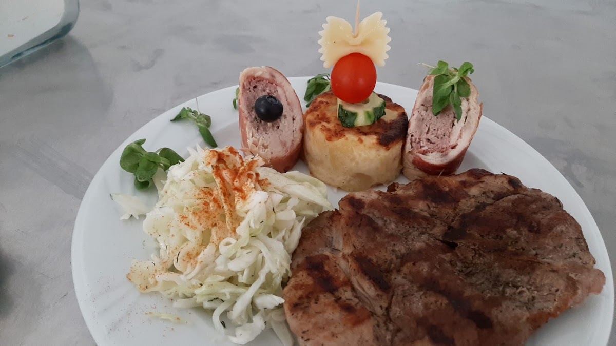 Restaurant Teodorus House Tandarei - foto 2