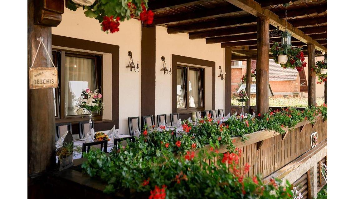 Restaurant Traditional Bucovina(LaVasu) - foto 3
