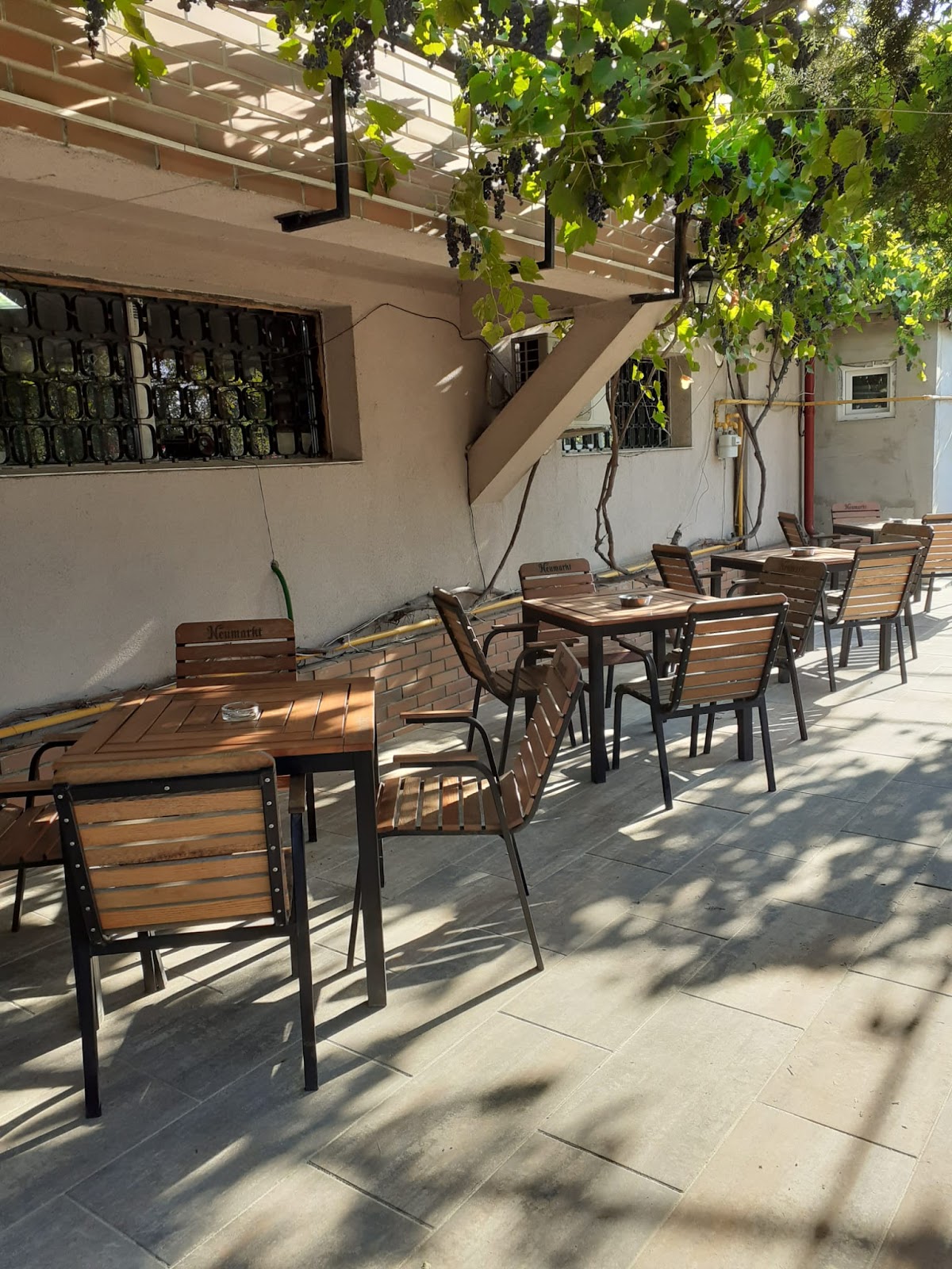 Restaurant Vama Chitila - foto 1