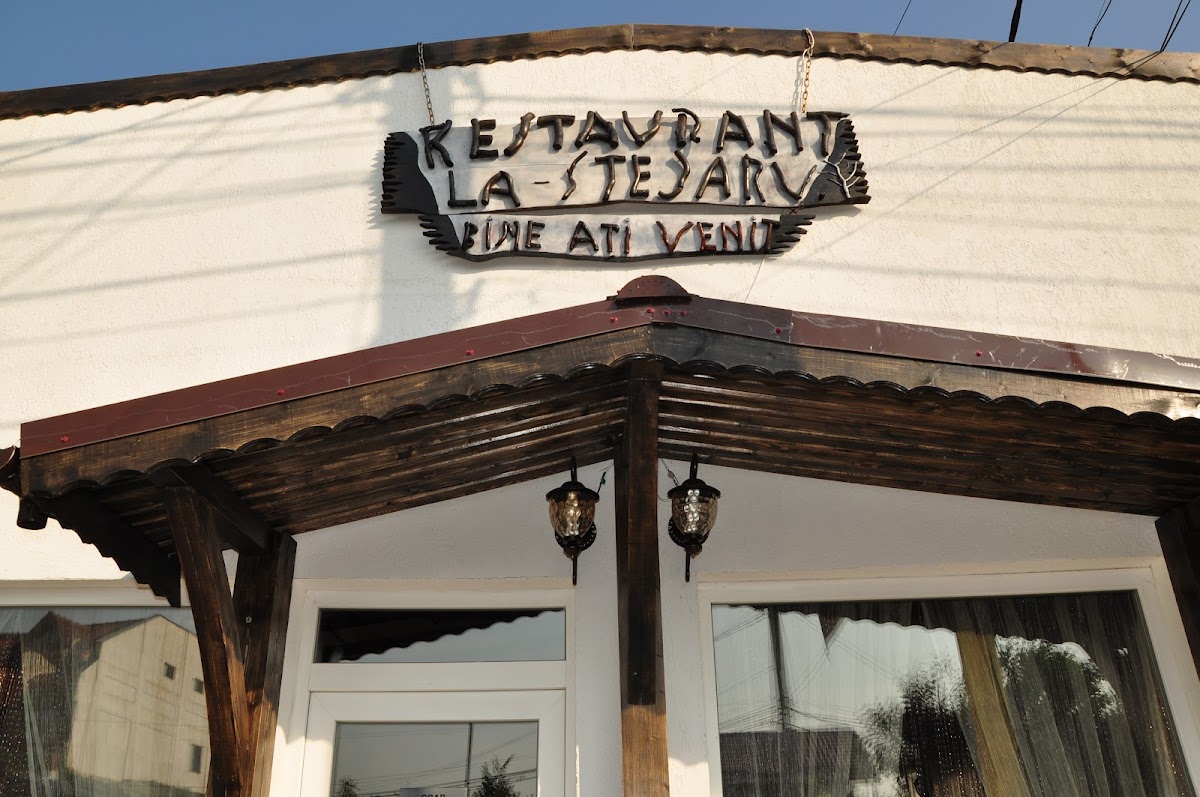 Restaurant Voluntari - La Stejaru' - foto 3