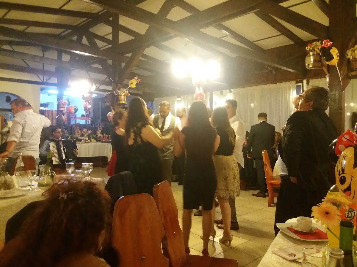 Restaurant Voluntari - La Stejaru' - foto 4