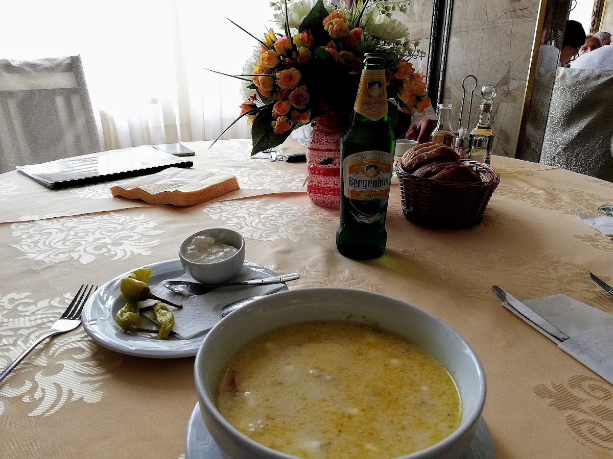 Restaurantul Club Mioveni - foto 2