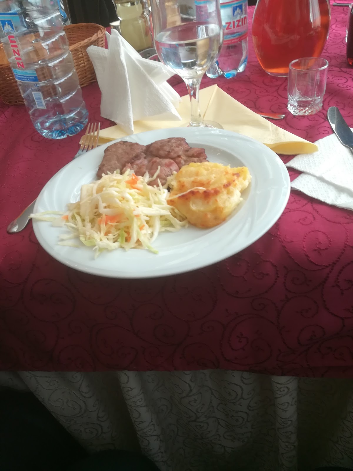 Restaurantul Club Mioveni - foto 5