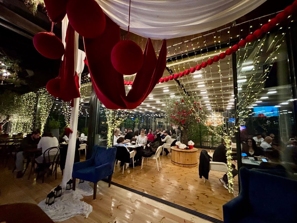 River's Lounge - foto 1